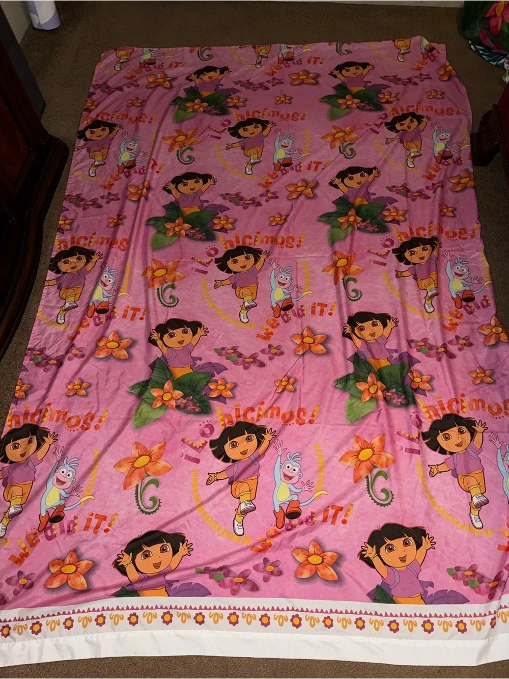 2012 Dora the Explorer Bedding